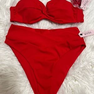 Victoria’s Secret Swimsuit Bikini Set Twist Bandeau Red Rib 34A/S Brand New